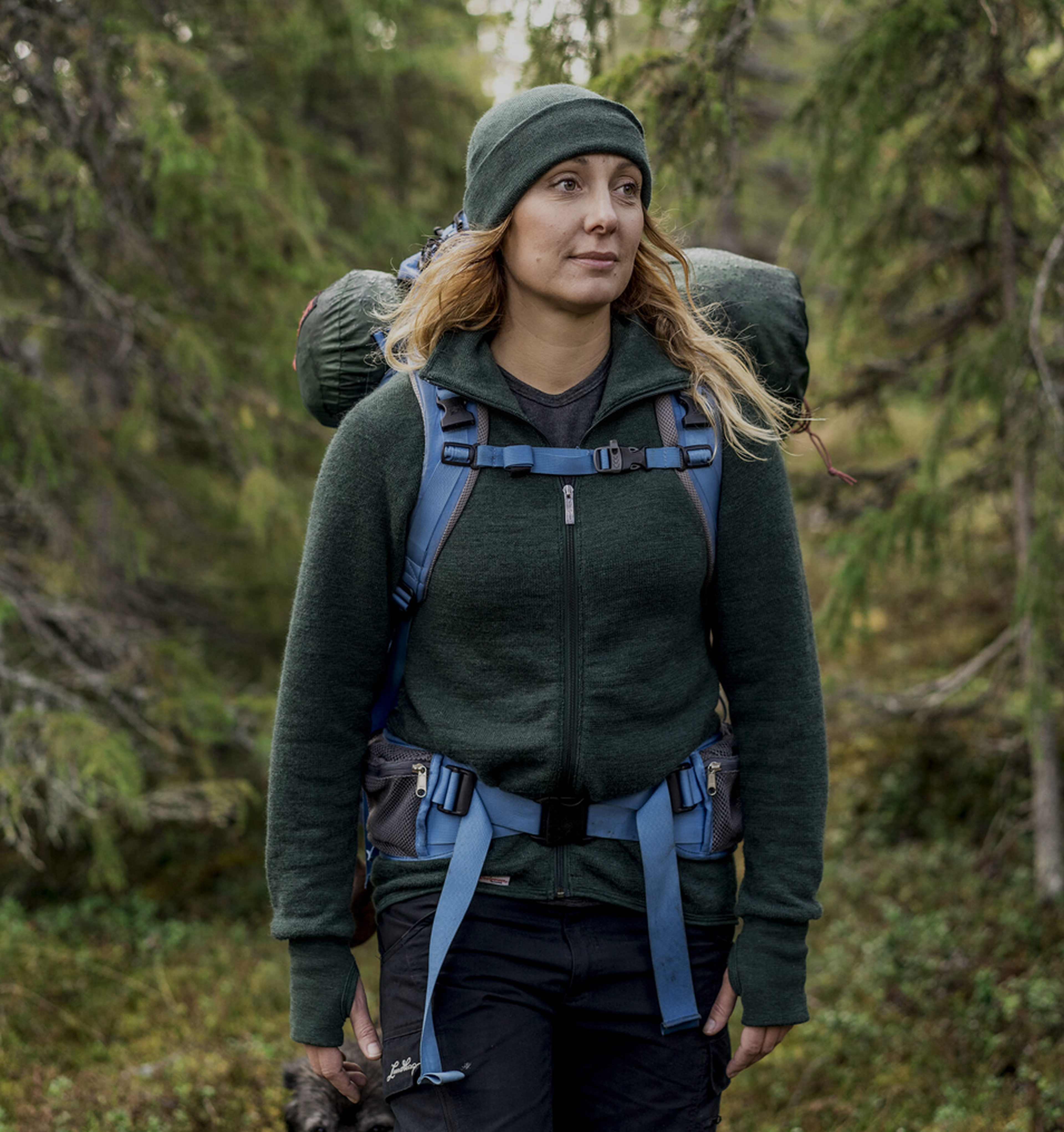 Forest Green Fleece Jacket with Grey T-Shirt and Beanie — Winter Hiking Outfits