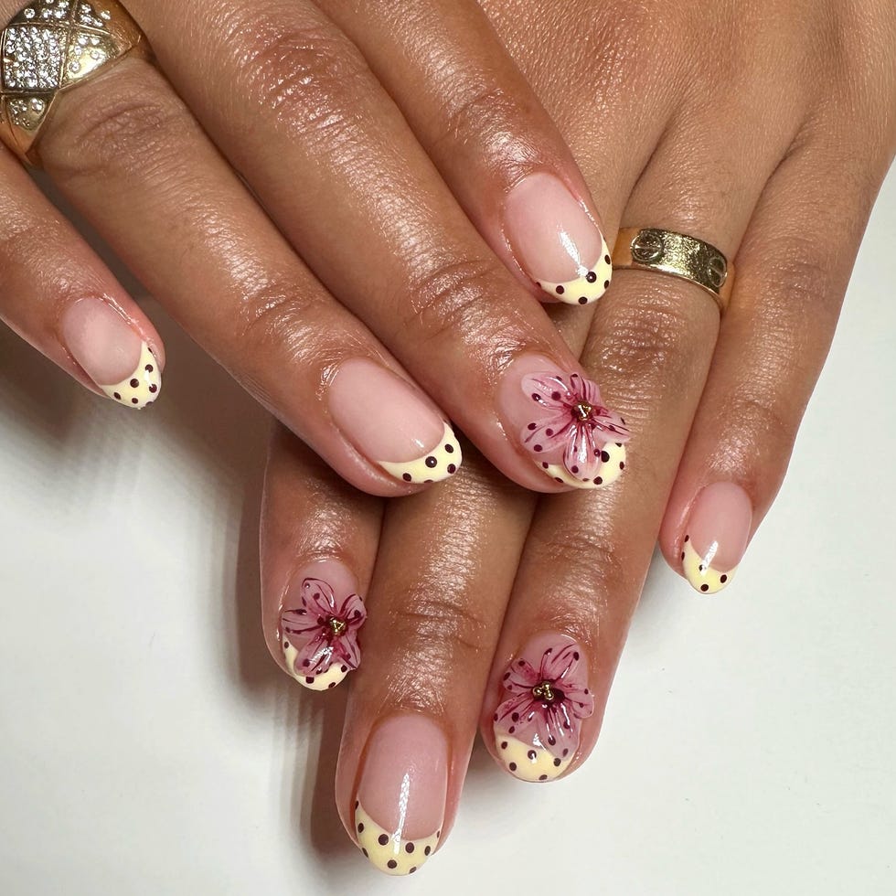 Flowers And Polka Dots On French Tips Visual Idea Flowers And Polka Dots On French Tips Visual Idea — Short Nail Designs