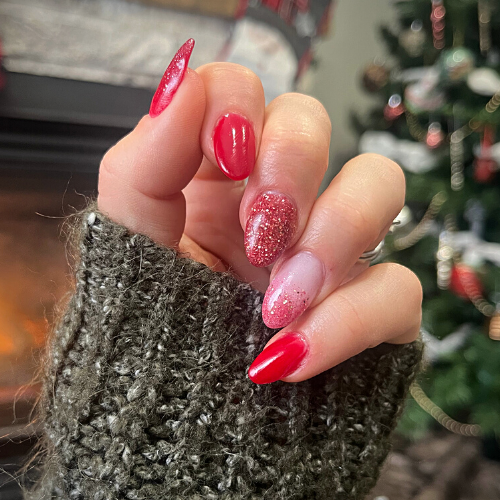 Glossy Red and Pink Glitter Gradient Stilettos Glossy Red and Pink Glitter Gradient Stilettos — Winter Dip Powder Nails
