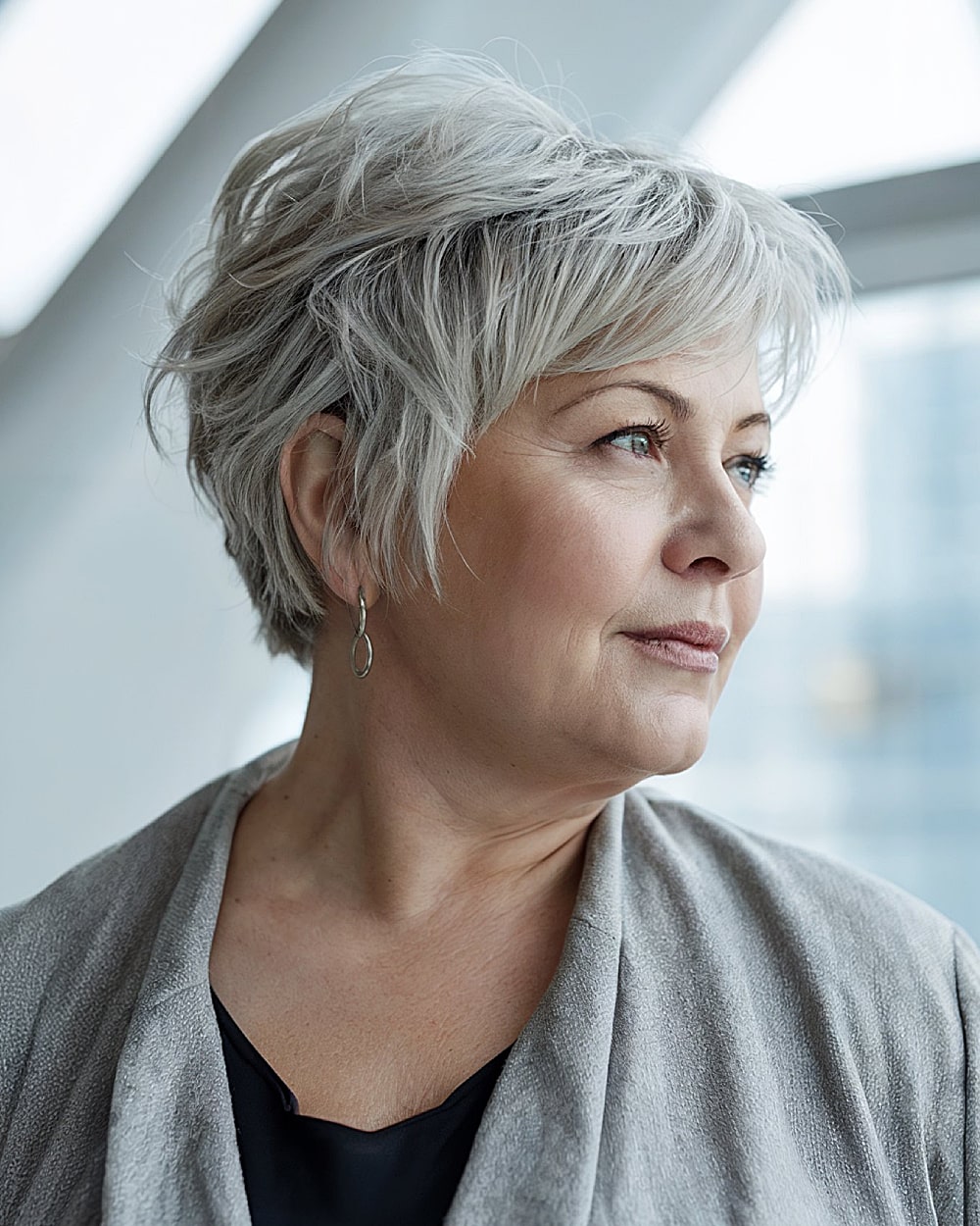 Textured Grey Pixie Cut for Fine Hair Textured Grey Pixie Cut for Fine Hair — Winter Hairstyles for Plus Size Women