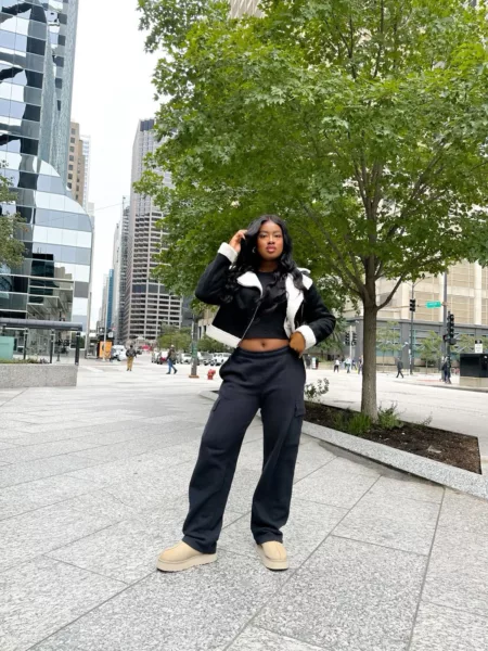 Beige Ugg Slippers with Cargo Pants and Shearling Jacket Beige Ugg Slippers with Cargo Pants and Shearling Jacket — Ugg Slippers Outfits