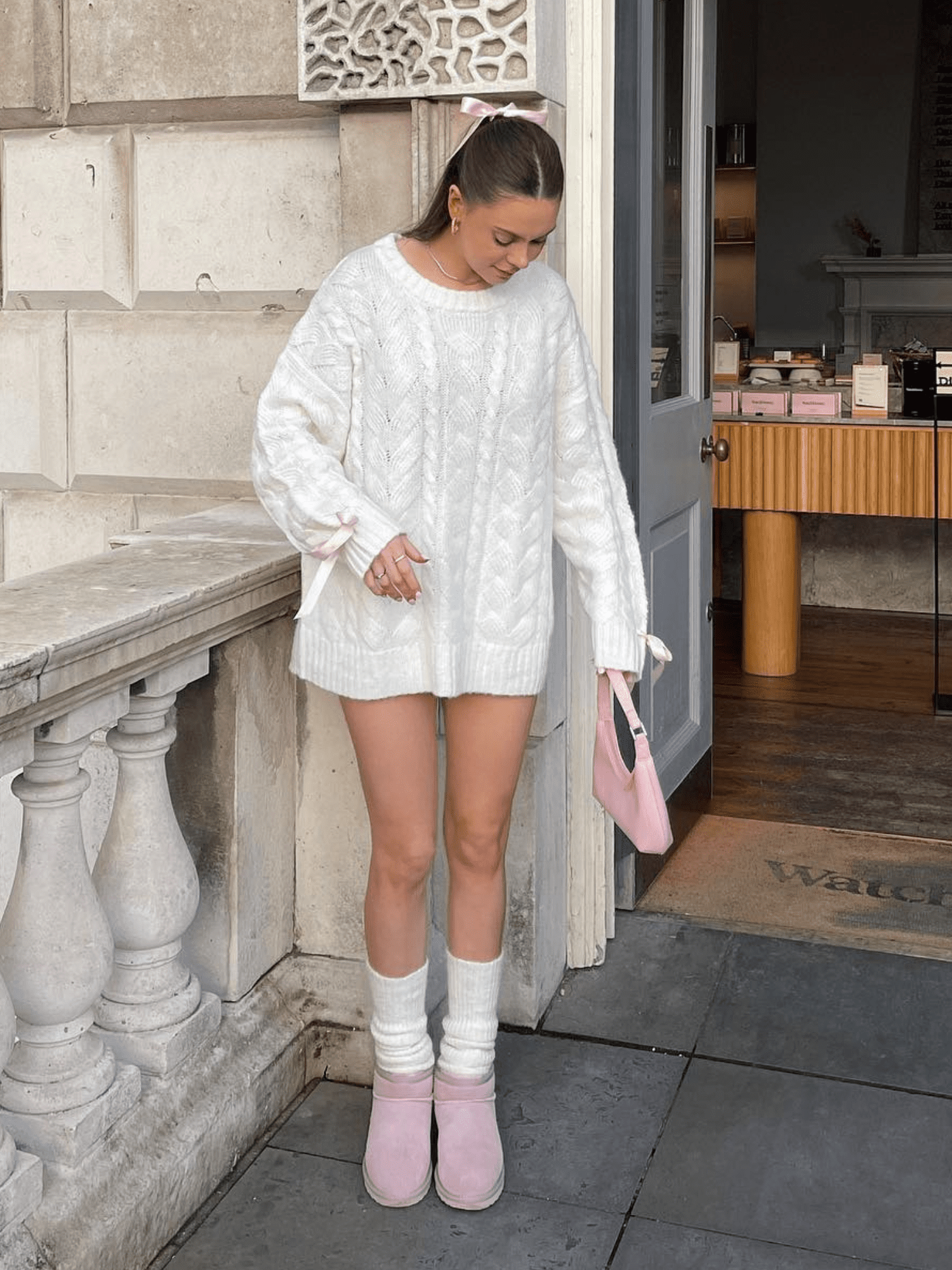 Pink Ugg Boots with Oversized Sweater and Mini Effect Pink Ugg Boots with Oversized Sweater and Mini Effect — Ugg Slippers Outfits