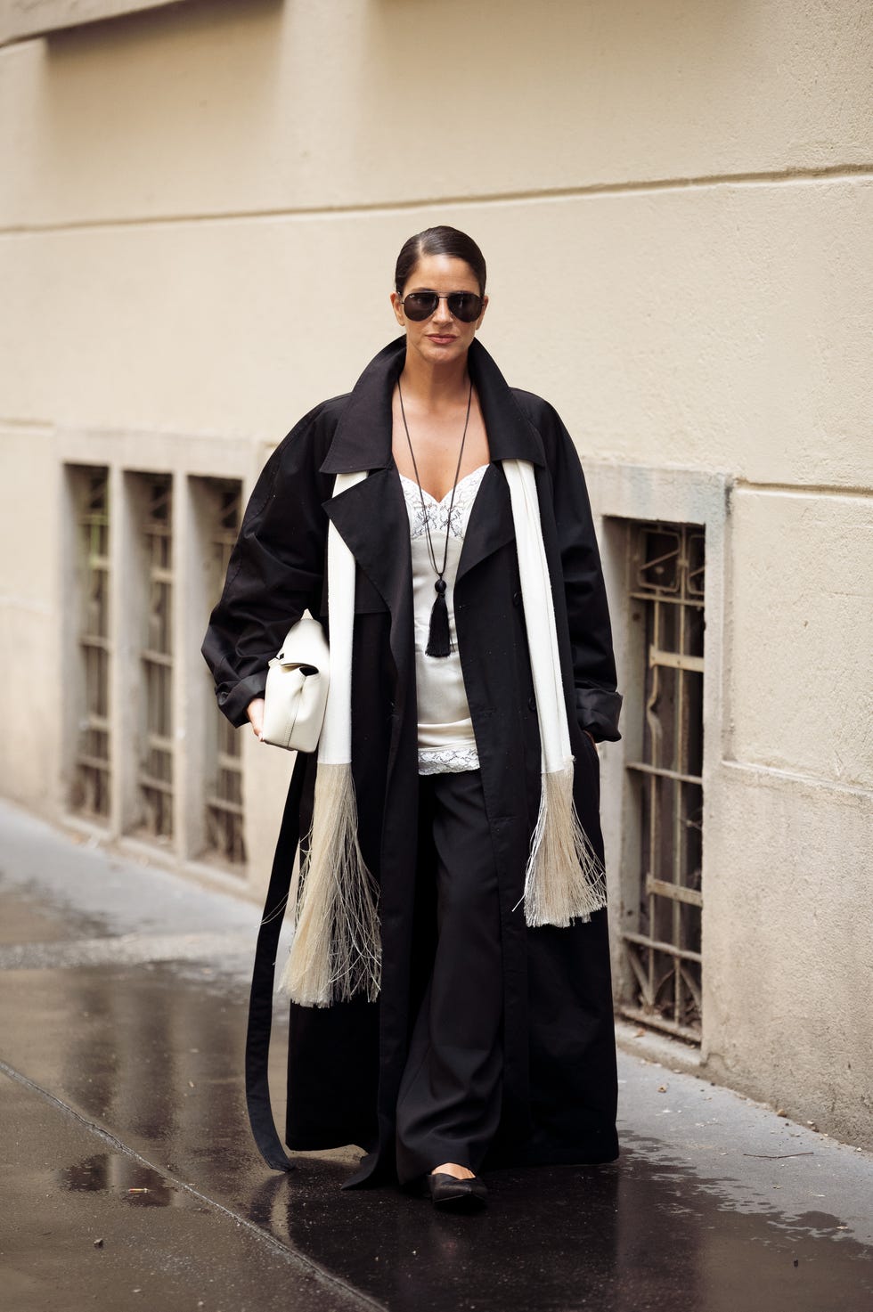Black Trench Coat with Lace Camisole and Wide-Leg Satin Pants Black Trench Coat with Lace Camisole and Wide-Leg Satin Pants β Black Coat Outfits