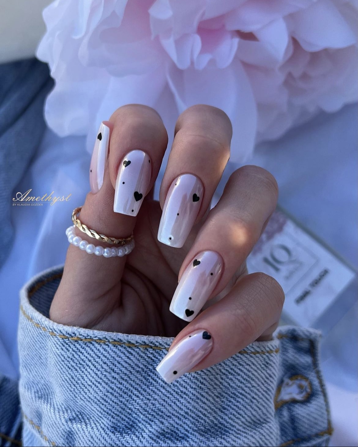 Glossy With Iridescent Shimmer Playful Pale Pink with Red Motifs Glossy With Iridescent Shimmer Playful Pale Pink with Red Motifs — Mismatched Heart Nails 2027