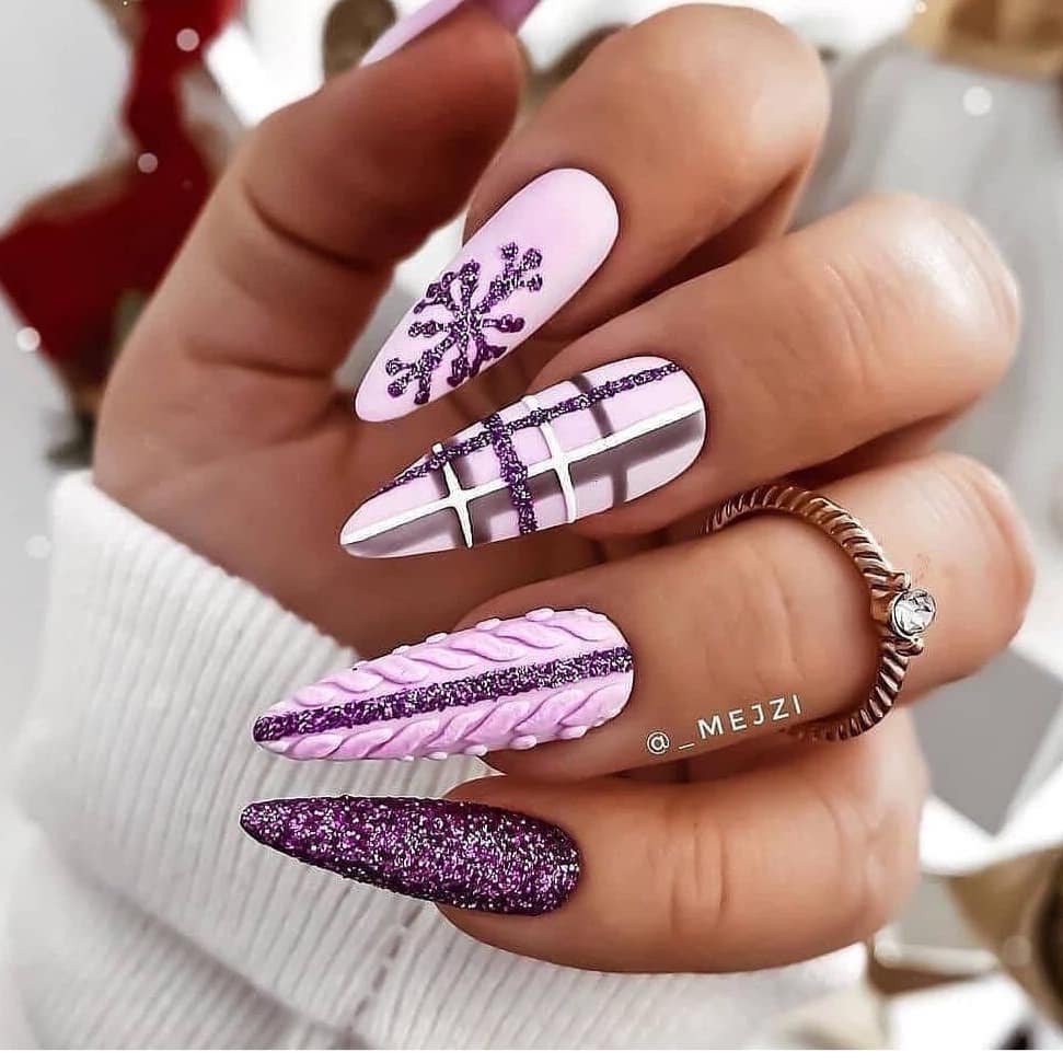 Textured Winter Wonderland Stilettos Textured Winter Wonderland Stilettos — Winter Gel Nails