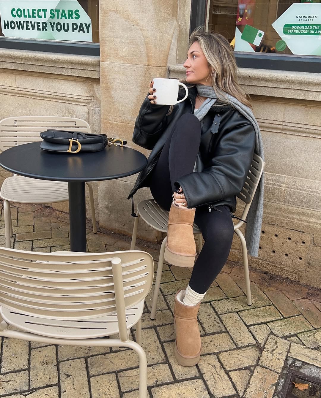 Leather Jacket and Grey Scarf with Tan Uggs Leather Jacket and Grey Scarf with Tan Uggs — Ugg Boots Outfits