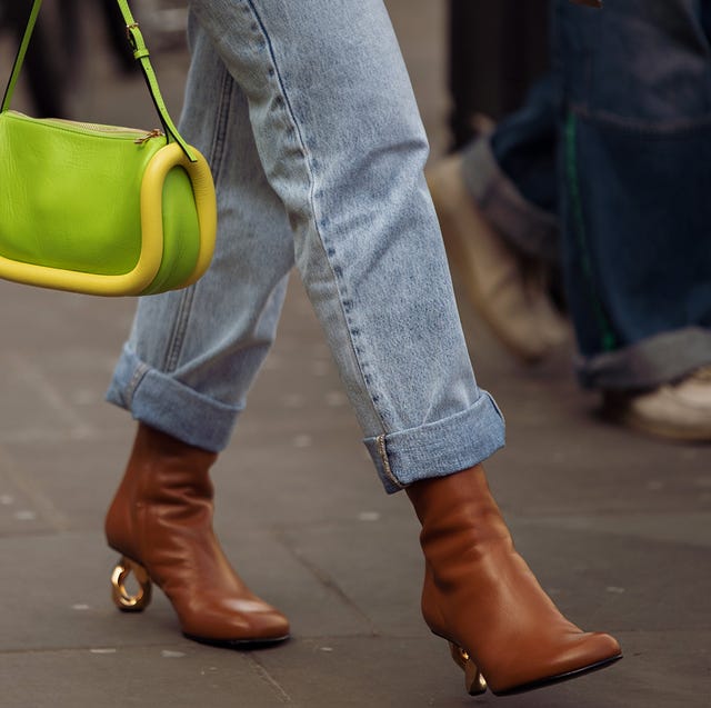 Sculptural Heel Ankle Boots with Cuffed Jeans for Casual Outing Sculptural Heel Ankle Boots with Cuffed Jeans for Casual Outing — Ankle Boots Outfits