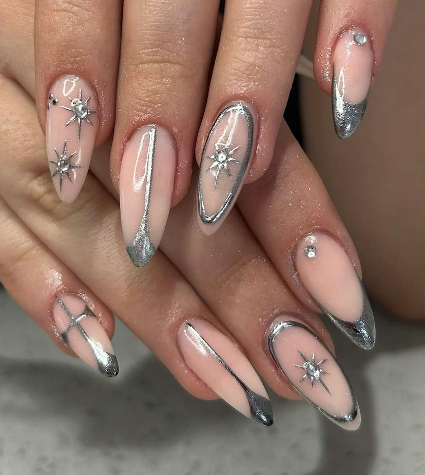 Starbursts Lines And French Tips Black Outlined Chrome Flames — Chrome Nail Designs