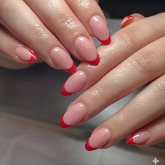 Medium Oval Vibrant Red French Medium Oval Vibrant Red French — Valentines French Tip Nails 2027