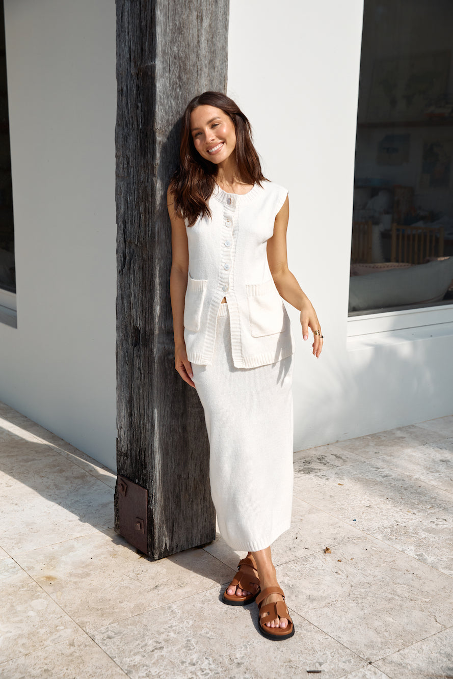 Off-White Knit Vest and Midi Skirt Combo — Knit Set Outfits