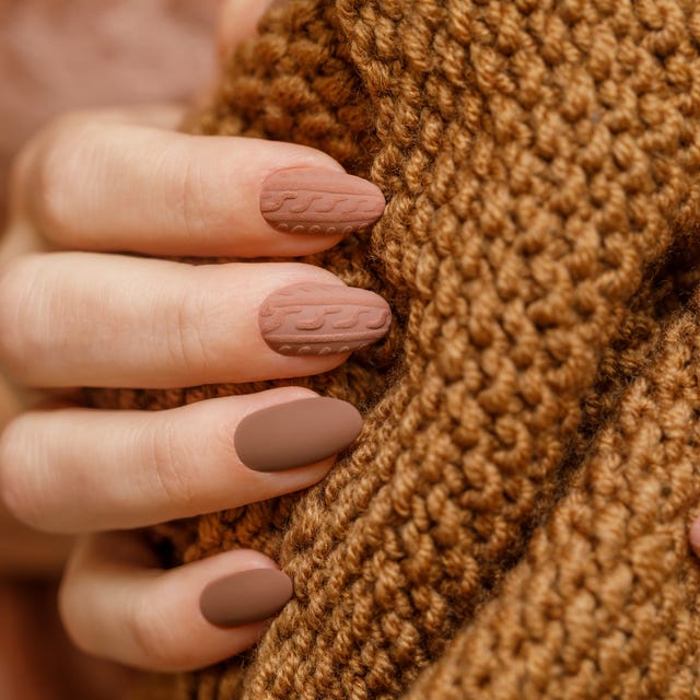 Short Oval Matte With Cable Knit Short Oval Matte With Cable Knit — Winter Matte Nails