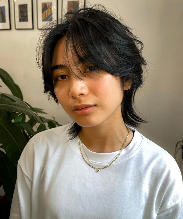 Shag With Textured Layers Shag With Textured Layers — Winter Haircuts for Round Faces