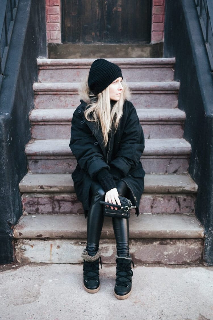 All-Black Parka Ensemble with Faux Leather Leggings All-Black Parka Ensemble with Faux Leather Leggings — Parka Outfits